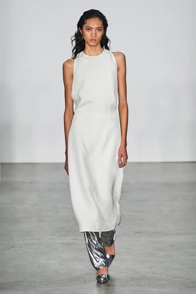 Look 30